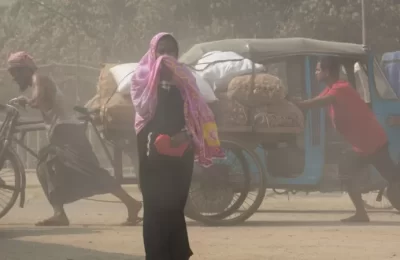 ভারত ও মিয়ানমার থেকে আসা বস্তুকণায়  ঢাকার বাতাস দূষিত হচ্ছে- বলছে গবেষণা