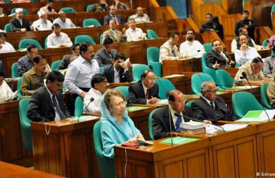 গণতন্ত্র নেই সরকার নির্যাতক বলে বিরোধী দল দুর্বল