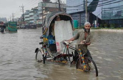 টানা বৃষ্টিতে চট্টগ্রামে পাহাড় ধস, তলিয়ে গেছে নিম্নাঞ্চল