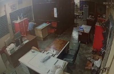 সীতাকুণ্ডে শিপ ব্রেকিং ইন্ড্রাস্ট্রির ‌১৫ লাখ টাকার ১ মন ওজনের ভল্ট চুরি