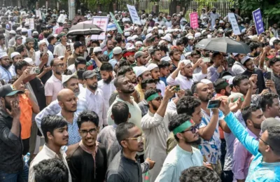 আওয়ামী লীগের কার্যক্রম নিষিদ্ধ করল অন্তর্বর্তী সরকার -বিচার শেষ না হওয়া পর্যন্ত নিষেধাজ্ঞা বহাল থাকবে