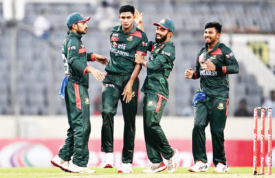 অস্ট্রেলিয়াকে ৮৬ রানে হারিয়ে সিরিজ শুরু বাংলাদেশের